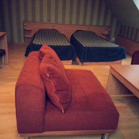 Family Hotel Kredo Sliven Bagian luar foto